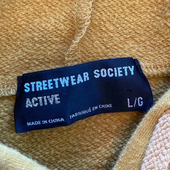 2 color block cropped hoodies - Picture 4 of 5